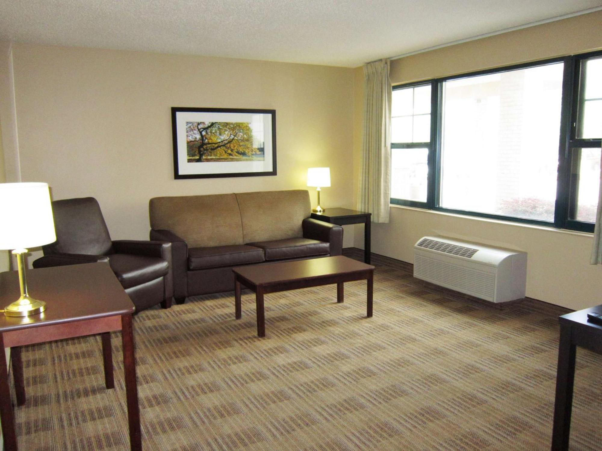 Extended Stay America Select Suites - Hartford - Manchester Exterior photo